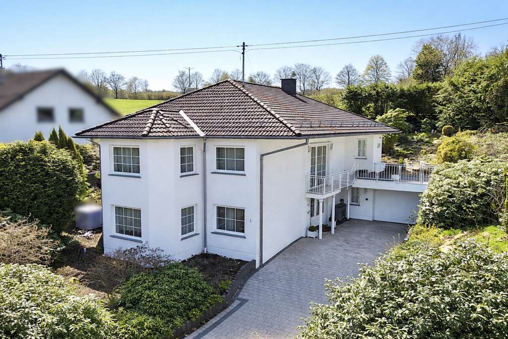 Immobilie in Streithausen - *Energieeffizientes Einfamilienhaus mit Terrasse, Garage & hochwertiger Ausstattung in Streithausen* - Bild 1