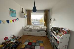 Über den Dächern von Zehlendorf: Lichtdurchflutete DG-Oase mit traumhafter Dachterrasse – Die vollständige Adresse der Immobilie erhältst du vom Anbieter., 14167 Zehlendorf, Berlin – Vorschaubild 4