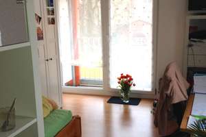 Studentenappartement zwischen Hochschule und Altstadt mit Balkon, EBK und Tiefgarage – Galgenbergstraße 12a, 93053 Galgenberg, Regensburg – Vorschaubild 3