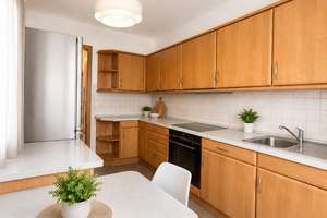 Stilvolle 3-Zimmer-Wohnung mit großem Westbalkon in Stadtfeld Ost – Sickingenstraße 5, 39108 Stadtfeld Ost, Magdeburg – Vorschaubild 7