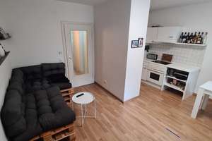 Zentrale 2-Zimmer-Wohnung im Essener Südviertel