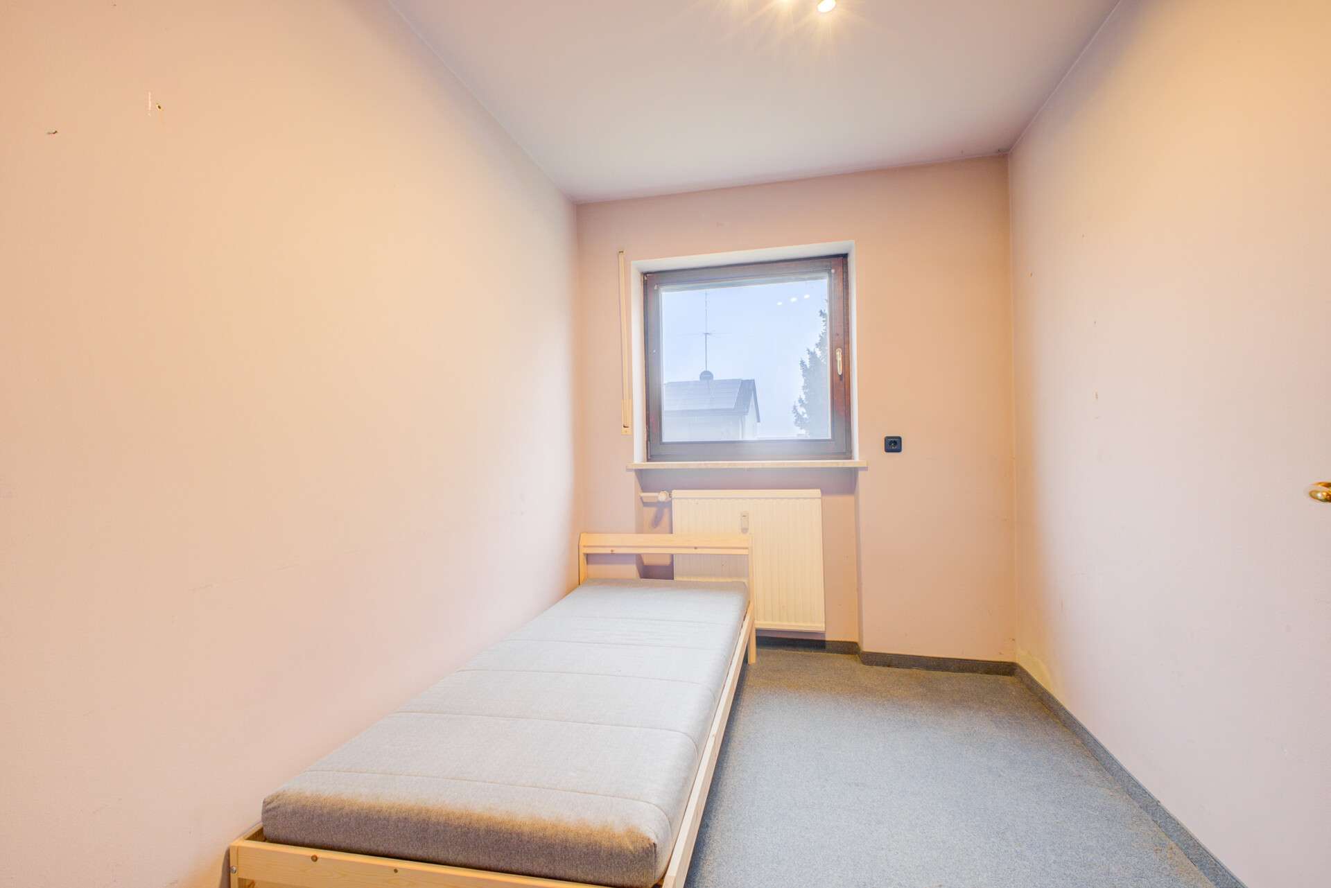 Immobilie in Pfaffenhofen an der Ilm - Kapitalanleger oder Eigennutzung? Freies Zweifamilienhaus in Pfaffenhofen a. d. Ilm! - Bild 3