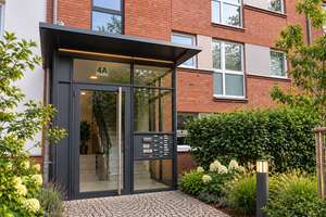 Urbanes Wohnen auf Zeit! Teilmöblierte 5-Zimmer-Erdgeschosswohnung mit Garte in Hamburg-Bahrenfeld – Die vollständige Adresse der Immobilie erhältst du vom Anbieter., 22761 Bahrenfeld, Hamburg – Vorschaubild 9