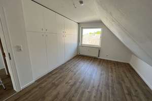 Modernisierte 3-Zimmer Dachgeschosswohnung mit Balkom in Hameln – Die vollständige Adresse der Immobilie erhältst du vom Anbieter., 31789 Hameln – Vorschaubild 13