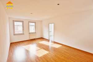 *Ideal für Familien mit Balkon und Tiefgaragenstellplatz auf Anfrage in zentraler Lage* – Gießerstraße 25, 9130 Chemnitz – Vorschaubild 13