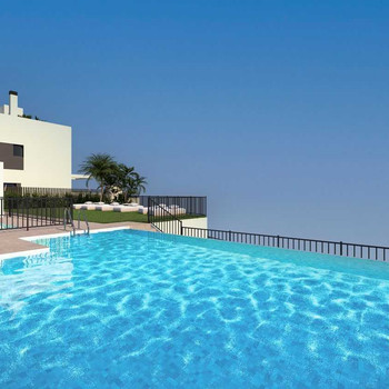 Reihenhaus zum Verkauf in Norte Viña Malaga Alto, 4 Schlafzimmer.