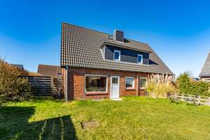 Grundstück mit Altbestand unweit vom Strand in Westerland
Ideal für ein Neubauvorhaben – Die vollständige Adresse der Immobilie erhältst du vom Anbieter., 25980 Sylt (Gemeinde) – Vorschaubild 5