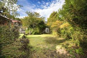 Ein Rohdiamant (DHH und Garten) in der Nähe vom Starnberger See (15 Min.) mit Gestaltungspotenzial – Kühtal 22, 82319 Starnberg – Vorschaubild 13