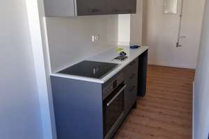  sonnendurchflutete 2 Zi-Single-Wohnung in Charlottenburg – 10623 Charlottenburg, Berlin – Vorschaubild 10