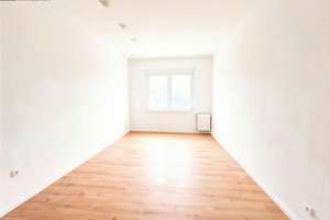 Charmante Dachgeschosswohnung mit 77 m² Wohnfläche und 36 m² Nutzfläche – Die vollständige Adresse der Immobilie erhältst du vom Anbieter., 42389 Langerfeld-Beyenburg, Wuppertal – Vorschaubild 3
