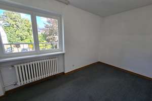 Bezugsfreie Doppelhaushälfte, 6 Zimmer, Garage, Garten, ruhige Lage, Ortseingang Kladow – 14089 Kladow, Berlin – Vorschaubild 19