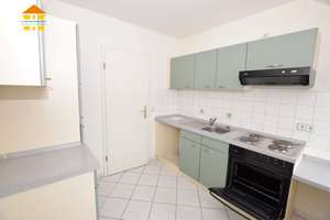 Gemütliche Dachgeschosswohnung mit Einbauküche in Hilbersdorf zur Kapitalanlage! – Zeißstraße 16, 9131 Hilbersdorf, Chemnitz – Vorschaubild 2