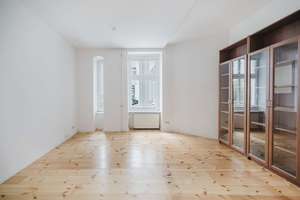 ⭐️ Klassischer Altbau am Boxhagener Platz - Helle 3 Zi mit EBK, 3,10m Decken & Garten in Top-Lage. – Die vollständige Adresse der Immobilie erhältst du vom Anbieter., 10245 Friedrichshain, Berlin – Vorschaubild 2