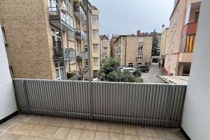 4-Zimmer-Wohnung mit Balkon - bereit für Ihren Einzug! – Traubenstraße 53, 70176 Rosenberg, Stuttgart – Vorschaubild 5