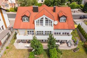 Puchheim: Helles RMH (Wohn-/ Nutzfläche ca. 192 m²) mit Galerie im
Dachgeschoss & 2 TG-Stellplätzen – Die vollständige Adresse der Immobilie erhältst du vom Anbieter., 82178 Puchheim – Vorschaubild 40