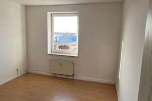 Helle 3-Zimmer Dachgeschosswohnung mit Balkon in Stadtfeld Ost – Die vollständige Adresse der Immobilie erhältst du vom Anbieter., 39108 Stadtfeld Ost, Magdeburg – Vorschaubild 4
