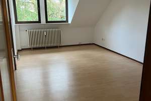 Wohnung in Hassels, Düsseldorf: 2 Zimmer, frisch renoviert – Die vollständige Adresse der Immobilie erhältst du vom Anbieter., 40599 Hassels, Düsseldorf – Vorschaubild 1