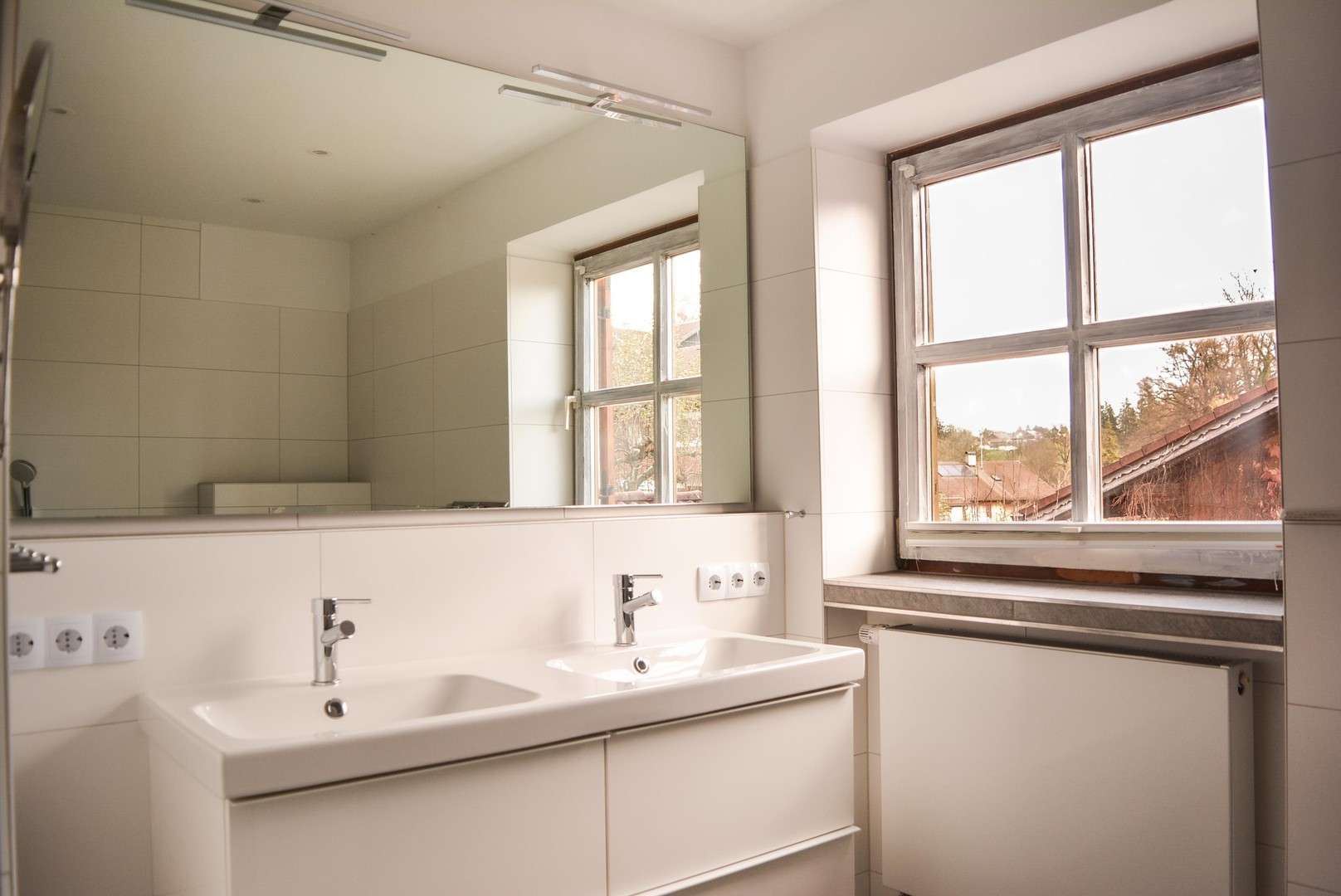 Immobilie in Königsdorf - Doppelhaushälfte mit Garage, Carport und PV-Anlage in ruhiger Lage von Königsdorf - Bild 4