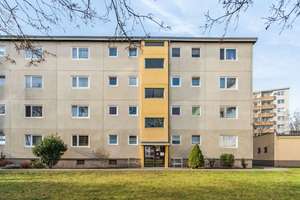 Langfristig vermietete 3,5-Zimmer-Erdgeschosswohnung mit Balkon in Spandau (WE 234)