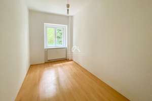 2 ZIMMER HOCHPARTERRE| PERFEKT GESCHNITTEN | GRÜNE OASE | PRENZLAUER BERG | PROVISIONSFREI | – Werner-Kube-Straße 4, 10407 Prenzlauer Berg, Berlin – Vorschaubild 2