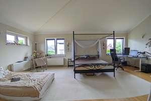 236 m² Wohnfläche + Einliegerwohnung, 735 m² Grundstück - großzügiges Zuhause in Wolfsburg-Kästorf – 38448 Kästorf, Wolfsburg – Vorschaubild 12