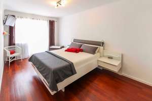 Ihr neues Zuhause: Tolle Doppelhaushälfte mit Garten, Pool, Doppelgarage – Die vollständige Adresse der Immobilie erhältst du vom Anbieter., 86453 Dasing – Vorschaubild 6