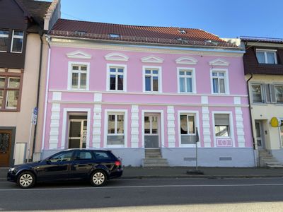 Rendite oder Eigennutzung!
DG Wohnung mit Kandelblick mitten in Waldkirch