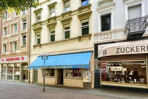 Charmantes Altbau-Ensemble 
in zentraler Lage von Karlsruhe
 – Mit Entwicklungspotenzial – Die vollständige Adresse der Immobilie erhältst du vom Anbieter., 76137 Südstadt, Karlsruhe – Vorschaubild 2