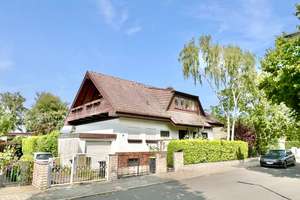 Großes Ein-/oder Zweifamilienhaus in ruhiger Lage von Berlin Lichtenrade – Die vollständige Adresse der Immobilie erhältst du vom Anbieter., 12305 Lichtenrade, Berlin – Vorschaubild 4