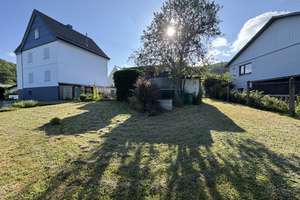 Wohnhaus mit großem Grundstück in Siegen-Obersetzen – Die vollständige Adresse der Immobilie erhältst du vom Anbieter., 57078 Obersetzen, Siegen – Vorschaubild 5