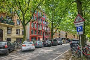 Topp Wohnung in Eimsbüttel – Balkon, Aufzug, neue Technik – Die vollständige Adresse der Immobilie erhältst du vom Anbieter., 20255 Eimsbüttel (Ortsteil), Hamburg – Vorschaubild 2