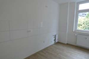 *** Moderne 3,5-Zi-Wohnung mit Balkon in beliebter Lage von Essen-Frohnhausen *** – Overrathstr. 19, 45144 Frohnhausen, Essen – Vorschaubild 7