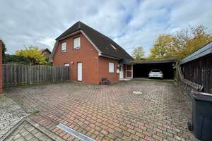 Geräumiges Einfamilienhaus mit 5 Zimmern und Carport in Uelzen – Die vollständige Adresse der Immobilie erhältst du vom Anbieter., 29525 Uelzen – Vorschaubild 1