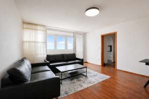 AIGNER- Attraktive 3-Zimmer-Wohnung mit Wintergarten und Seeblick in Feldmoching – Die vollständige Adresse der Immobilie erhältst du vom Anbieter., 80995 Lerchenau-West, München – Vorschaubild 1
