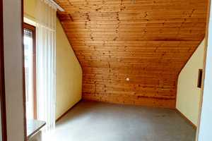 SCHÖNE LAGE AM WALDRAND - Freistehendes 1-2 Fam. Haus mit 2 Garagen in Thaleischweiler-Fröschen – Südwestpfalz (Kreis) – Vorschaubild 25