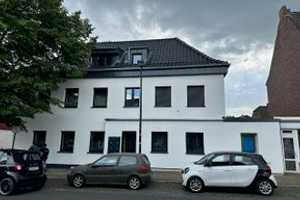 Stilvolle 2-Zimmer-Wohnung in Düsseldorf – Alte Flughafenstraße 11, 40474 Düsseldorf – Vorschaubild 1