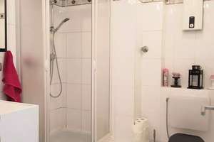 Keiner wohnt über Ihnen – aber Solingen liegt Ihnen zu Füßen - 3-Zi.-Wohnung mit Balkon und Charme! – Die vollständige Adresse der Immobilie erhältst du vom Anbieter., 42651 Solingen-Mitte, Solingen – Vorschaubild 8