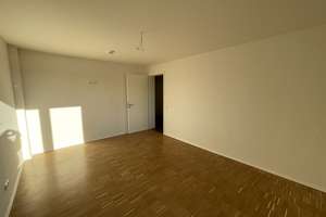 Modernisierte, 3 ZKDBGWC +Balkon, Garage vorbereitet f. E-Autos – Zeppelinstr. 53, 52068 Trierer Straße, Aachen – Vorschaubild 6