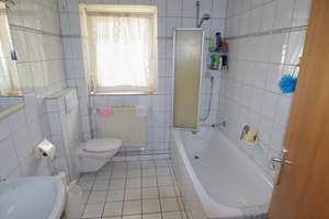 Solides Zweifamilienhaus (1995) in Meiendorf – Die vollständige Adresse der Immobilie erhältst du vom Anbieter., 22145 Rahlstedt, Hamburg – Vorschaubild 12