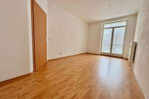 WOHNEN in UNI-Nähe -- WG -- 3-Zi. & Balkon !  – Wartburgstraße 16c, 9126 Bernsdorf, Chemnitz – Vorschaubild 3