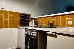 2- Zimmer Souterrain-Wohnung in Düsseldorf-Grafenberg! – Die vollständige Adresse der Immobilie erhältst du vom Anbieter., 40629 Grafenberg, Düsseldorf – Vorschaubild 3