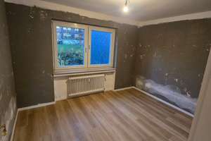 Tapezieren, einziehen & wohlfühlen – Sedanstraße 5, 42855 Fichtenhöhe, Remscheid – Vorschaubild 12