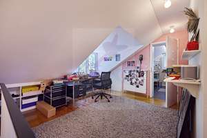 IMMOBILIEN SCHNEIDER - Familientraum mit viel Platz - wunderschöne und großzügige Doppelhaushälfte – Die vollständige Adresse der Immobilie erhältst du vom Anbieter., 81825 Gartenstadt Trudering, München – Vorschaubild 33