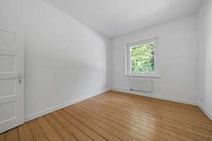 Ottensen! Helle 2 Zimmer mit Balkon-Energiewert B- Einbauküche-top Zustand-Provisionsfrei – Die vollständige Adresse der Immobilie erhältst du vom Anbieter., 22763 Ottensen, Hamburg – Vorschaubild 5