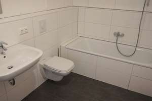 Mit FERNBLICK und Süd-Dachterrasse das Wohnen genießen! Einbauküche + Wannenbad, Aufzug – Sophie-Schoop-Weg 72, 21035 Neuallermöhe, Hamburg – Vorschaubild 7