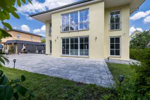 Exquisites Einfamilienhaus mit Doppelgarage und hochwertiger Ausstattung in Chemnitz, Adelsberg – Die vollständige Adresse der Immobilie erhältst du vom Anbieter., 9127 Adelsberg, Chemnitz – Vorschaubild 32