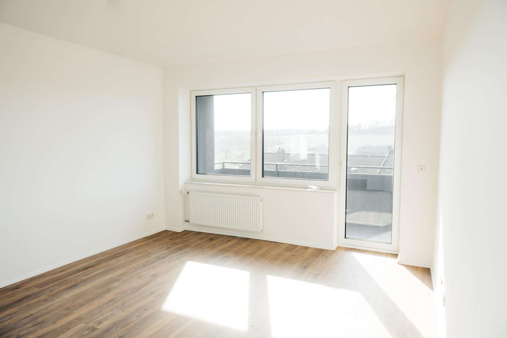 Immobilie in Alfeld (Leine) - Kernsaniert im KfW-55-Standard - moderne 1-Zimmer-Wohnung in Alfeld (Leine) - Bild 1