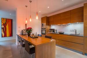 Exklusives Stadthaus mit Garten und 2 TG-Stellplätzen im beliebten Klein Borstel – Die vollständige Adresse der Immobilie erhältst du vom Anbieter., 22337 Ohlsdorf, Hamburg – Vorschaubild 3