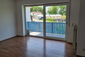 Ingolstadt, Willibaldstraße sonnige 2 ZKB Wohnung im 1. Obergeschoss – Die vollständige Adresse der Immobilie erhältst du vom Anbieter., 85055 Oberhaunstadt, Ingolstadt – Vorschaubild 2
