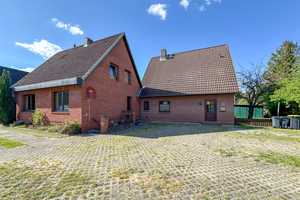Gepflegtes Einfamilienhaus mit 103 m² Wohnfläche, Vollkeller und energieeffizienter Gasheizung (Bj.  – Herzogtum Lauenburg (Kreis) – Vorschaubild 4